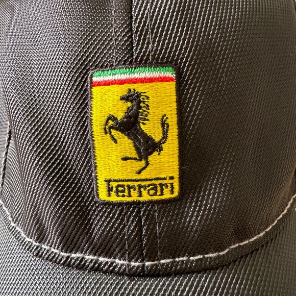 Ferrari Racing Cap - Picture 3 of 7